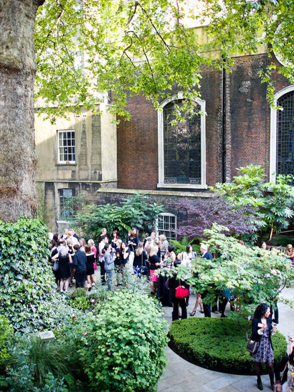 Guests mingling in the Stationers' Hall garden